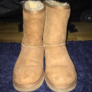 Ugg winter boots